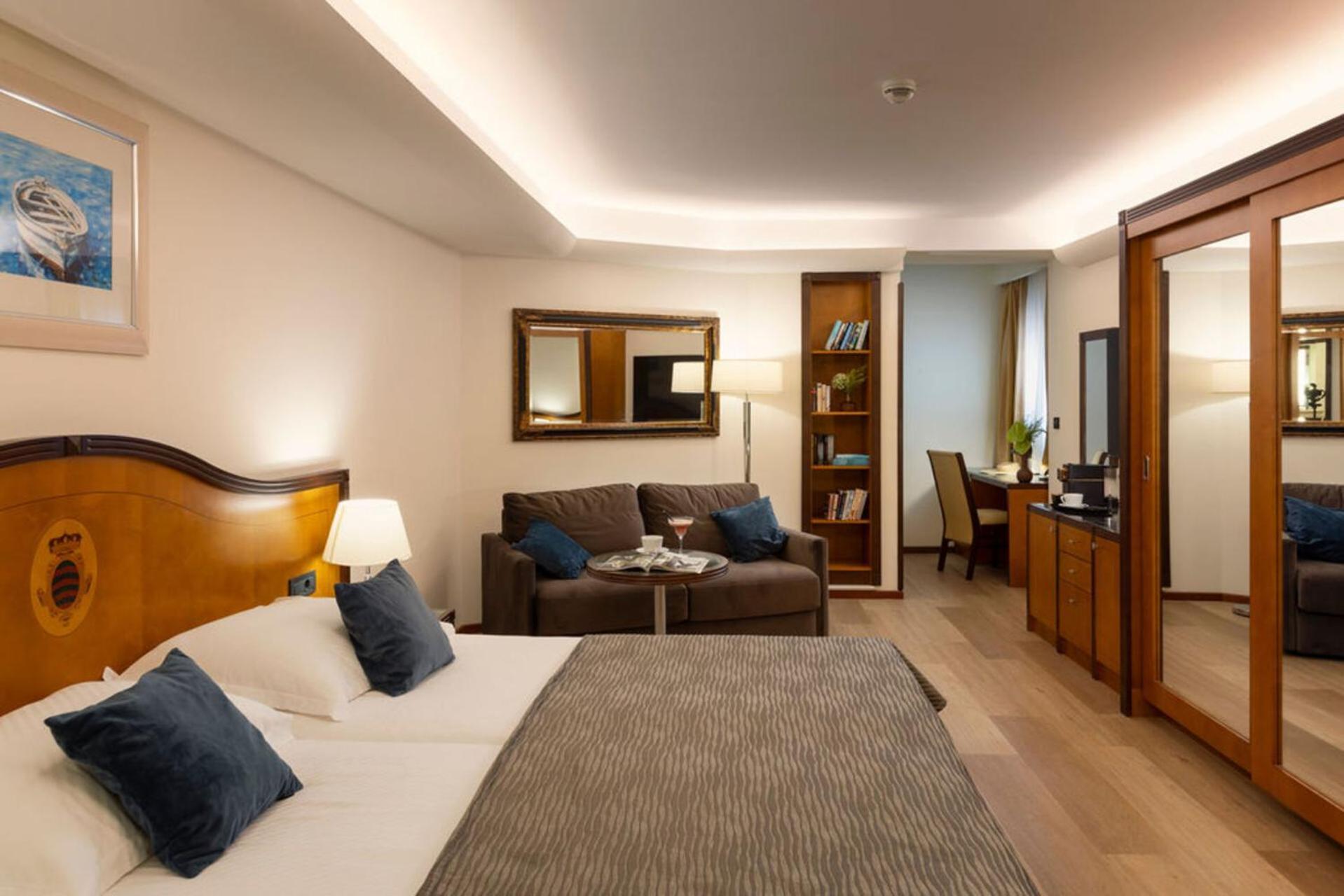 Hotel More (Adults Only) Dubrovnik Luaran gambar A typical room at the hotel